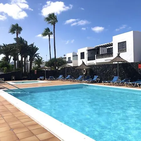 Casa Mo, 2 Bedroom Close To The Appartement Puerto del Carmen (Lanzarote)