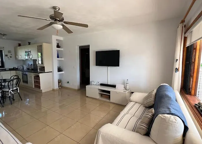 Apartament Casa Mo, 2 Bedroom Close To The Puerto del Carmen (Lanzarote)