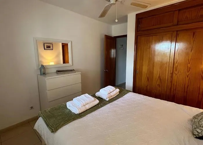 Casa Mo, 2 Bedroom Close To The Apartament Puerto del Carmen (Lanzarote)